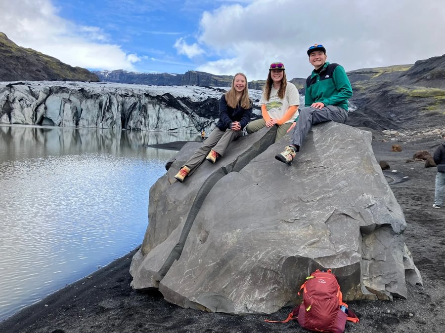 Environmental studies majors Carissa Mobley ’26, Riley Nolan ’26, and Holly Vollman ’26, joined Principato on a research trip to Iceland in May 2024.